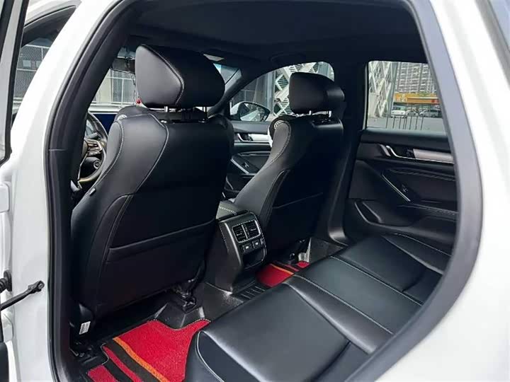 Фото 6 - Honda Inspire