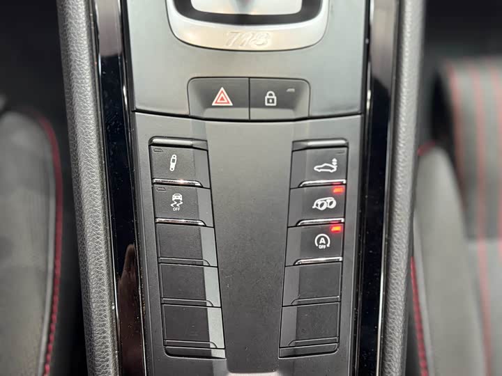 Фото 8 - Porsche 718