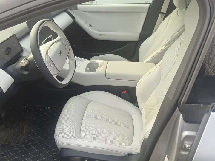 Фото 7 - XPeng F57