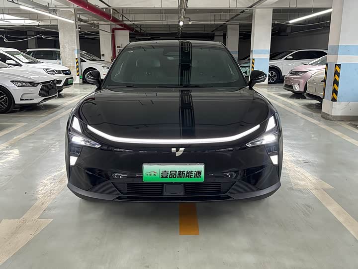 Фото 2 - Geely Jiyue 01
