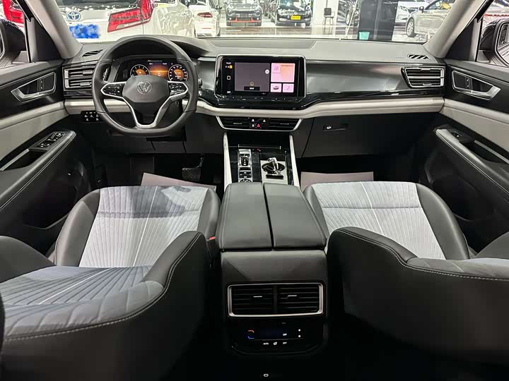 Фото 9 - Volkswagen Teramont Pro