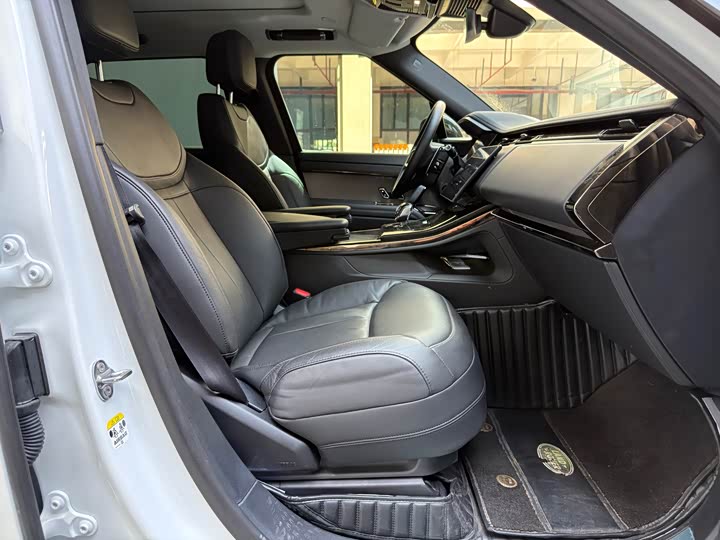 Фото 9 - Land Rover Range Rover Sport