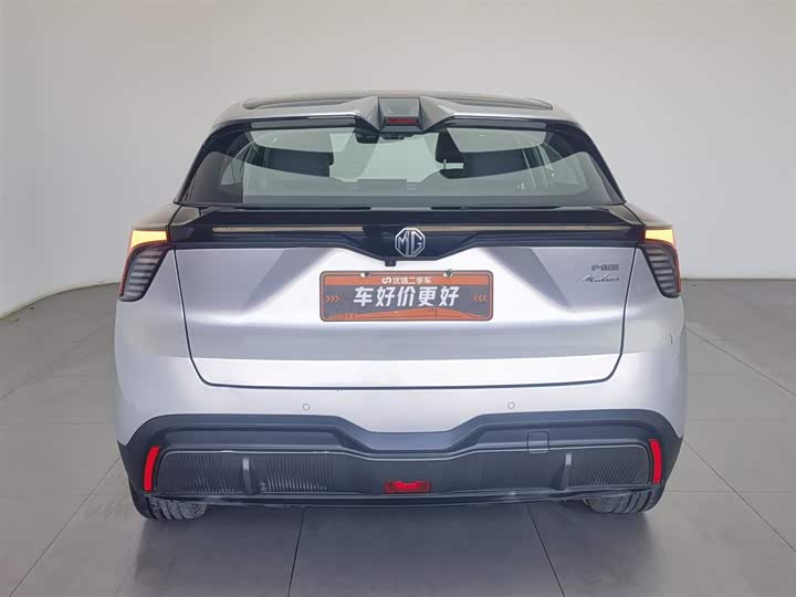 Фото 4 - MG Motor 4 EV