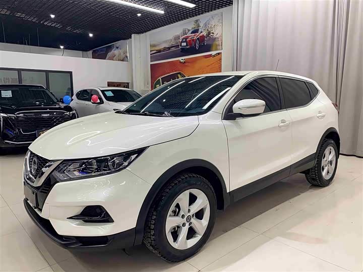 Фото 1 - Nissan Qashqai