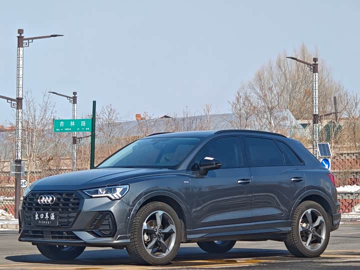 Фото 3 - Audi Q3