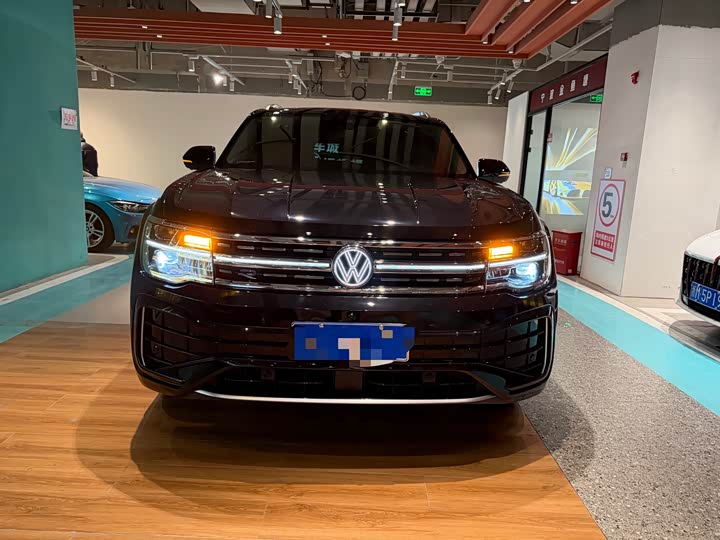 Фото 2 - Volkswagen Teramont Pro