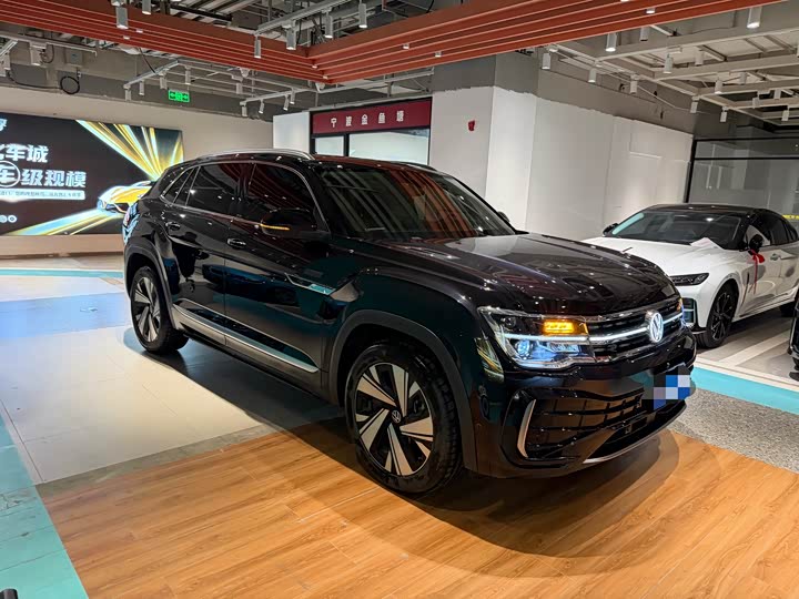 Фото 3 - Volkswagen Teramont Pro