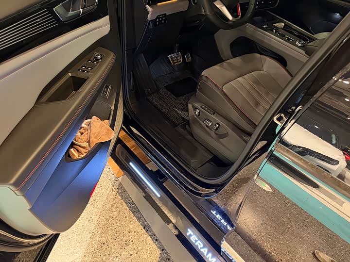 Фото 5 - Volkswagen Teramont Pro