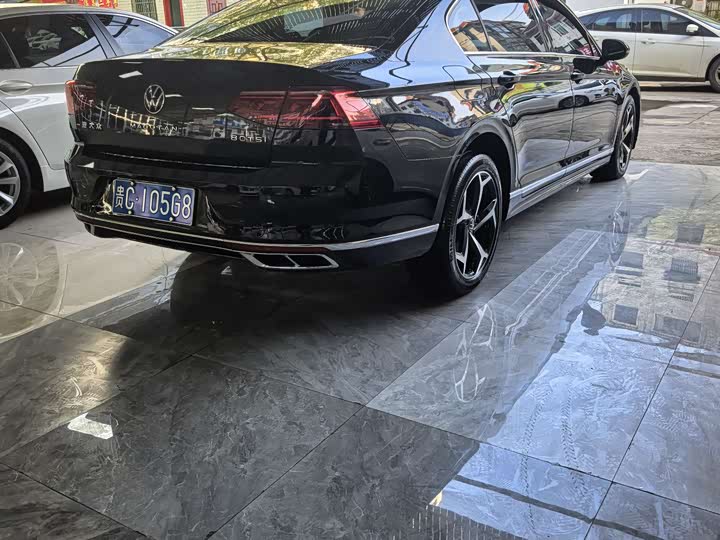 Фото 4 - Volkswagen Magotan