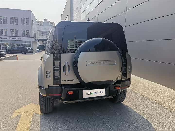 Фото 5 - Land Rover Defender