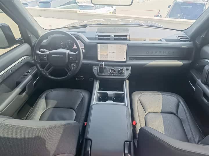 Фото 8 - Land Rover Defender