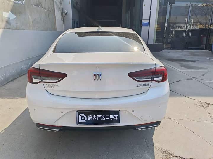 Фото 5 - Buick Regal