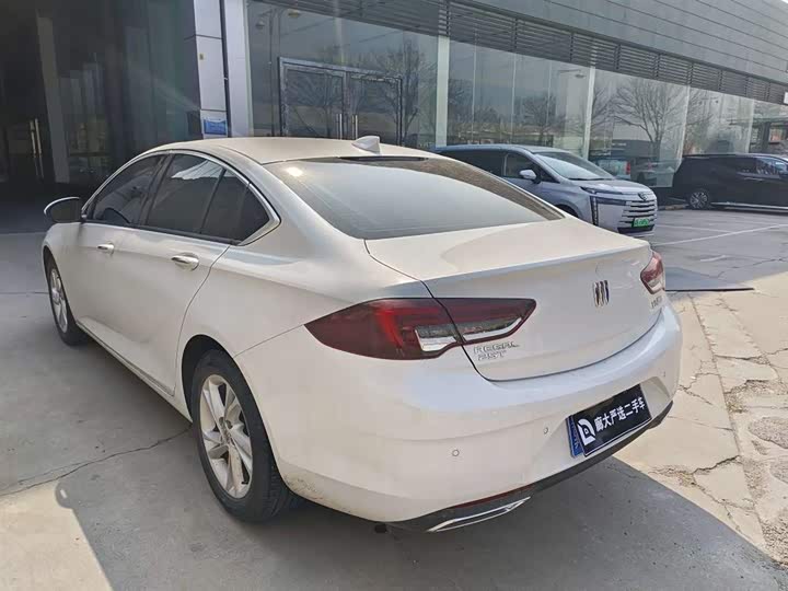 Фото 6 - Buick Regal