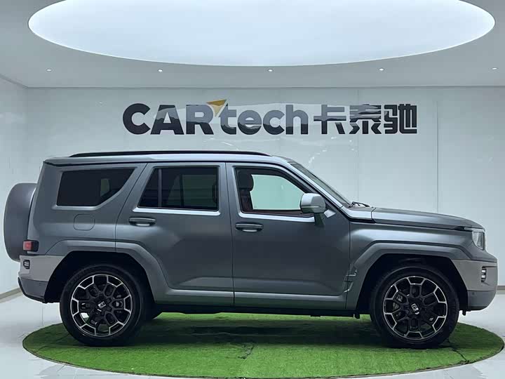 Фото 6 - Tank 700 Hybrid