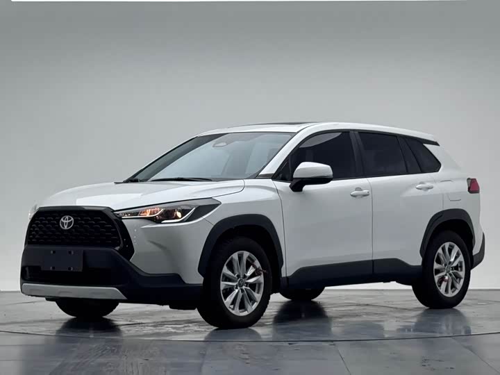 Фото 1 - Toyota Corolla Cross