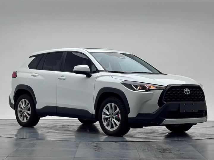 Фото 2 - Toyota Corolla Cross