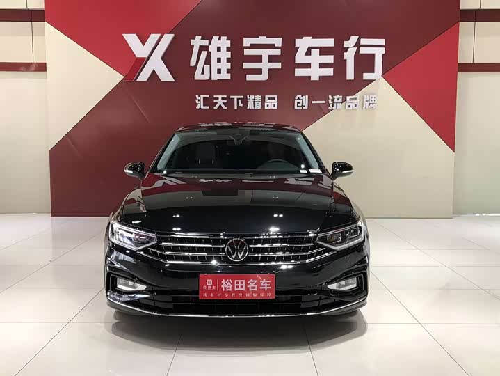 Фото 2 - Volkswagen Magotan