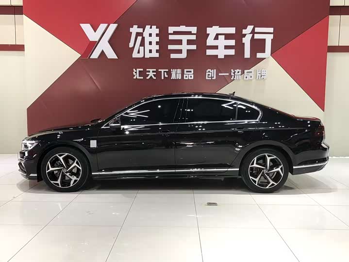 Фото 3 - Volkswagen Magotan