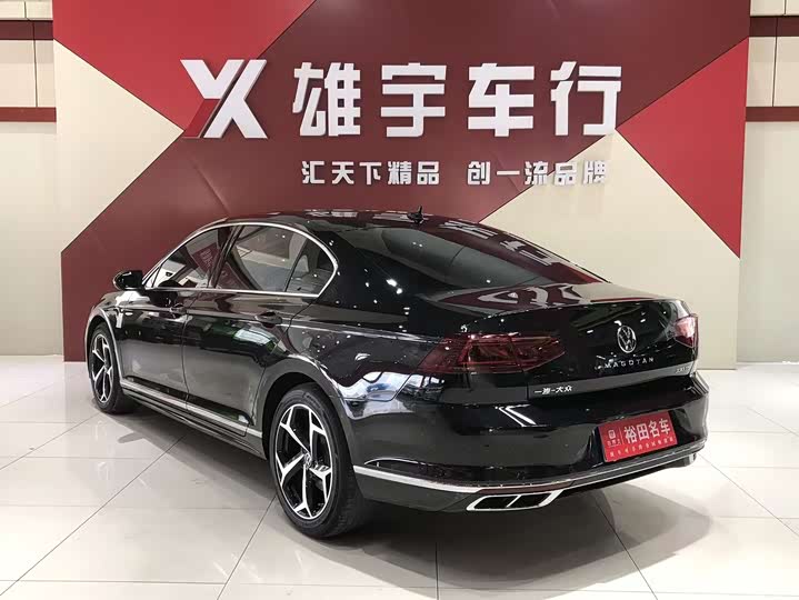 Фото 4 - Volkswagen Magotan