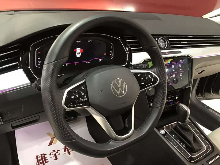 Фото 5 - Volkswagen Magotan