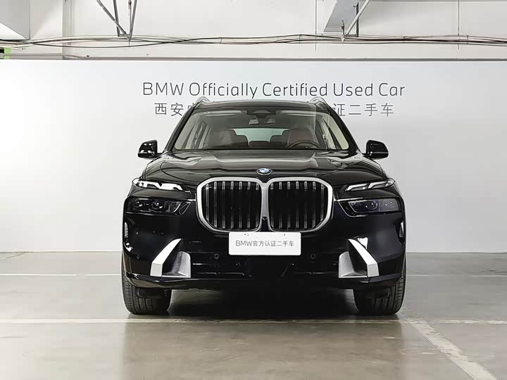 Фото 2 - BMW X7