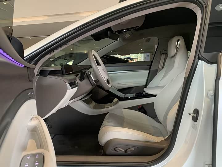 Photo 5 - IM motors L7