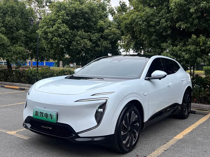 Фото 1 - Avatr 07