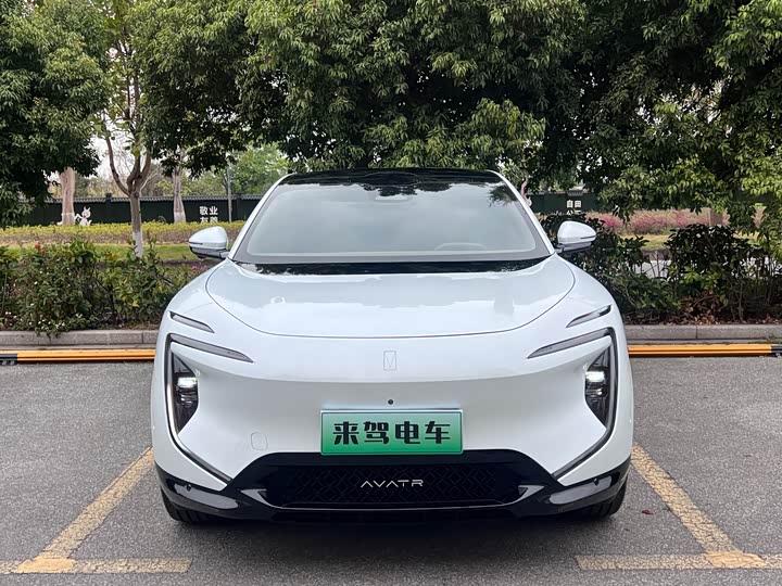 Фото 2 - Avatr 07