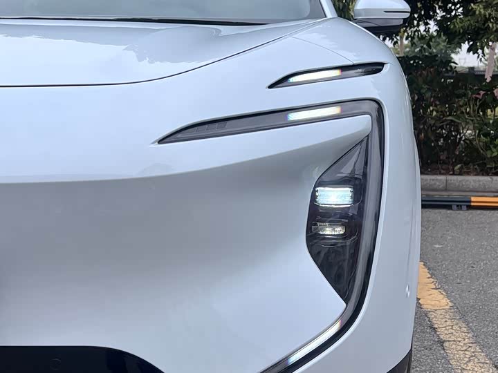 Фото 4 - Avatr 07