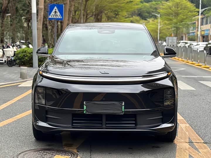 Фото 2 - LiXiang L6