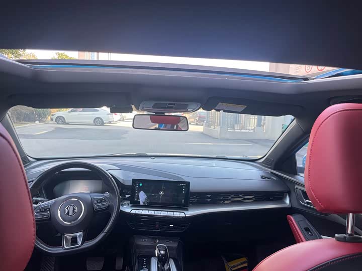 Фото 6 - MG Motor 5