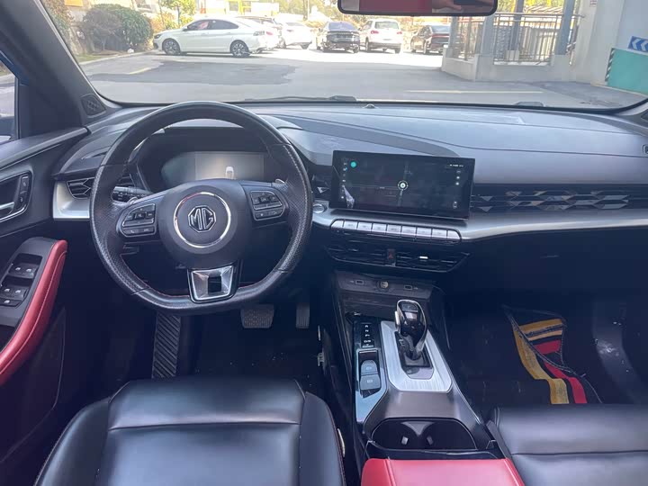 Фото 7 - MG Motor 5