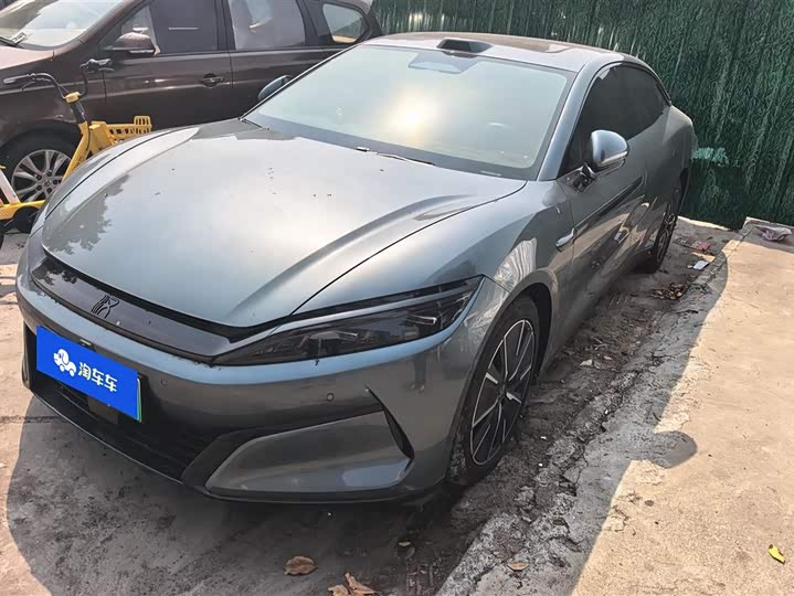 Фото 1 - BYD Han L