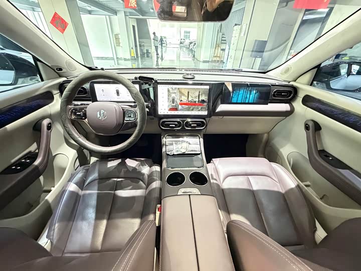 Фото 8 - Leapmotor C11