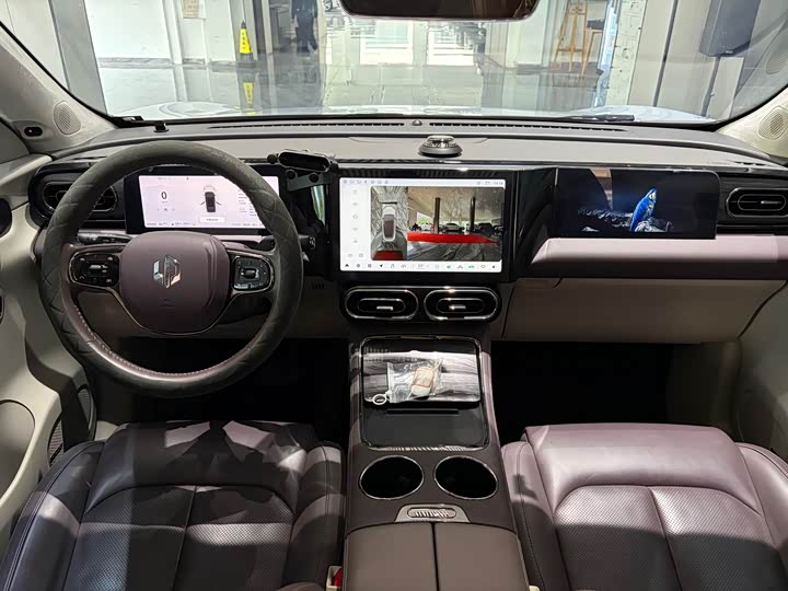 Фото 9 - Leapmotor C11