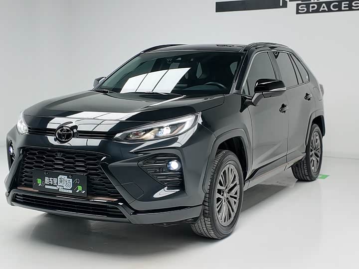 Photo 1 - Toyota Wildlander