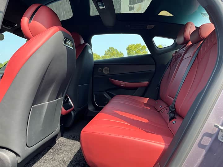 Фото 5 - Exeed Sterra ES