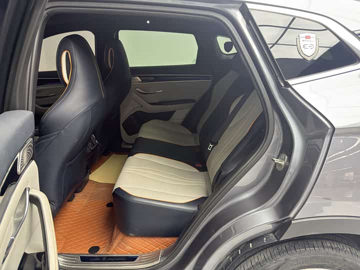 Фото 5 - BYD Song Plus Hybrid/EV