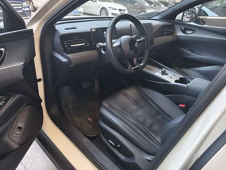 Фото 3 - BYD Seal 06 Hybrid/EV