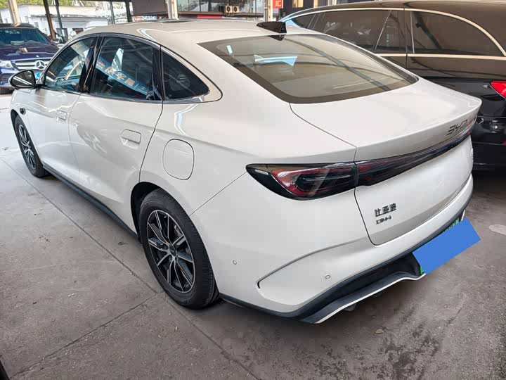 Фото 9 - BYD Seal 06 Hybrid/EV