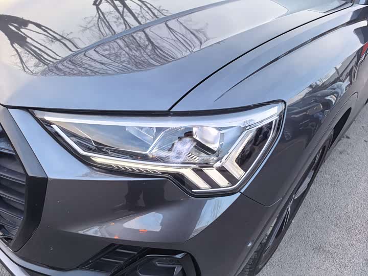 Фото 6 - Audi Q3