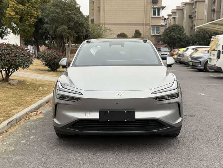 Фото 2 - Nio Onvo L60