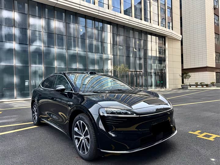 Фото 3 - Luxeed R7