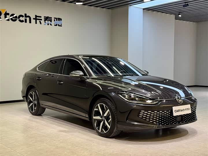 Фото 2 - Volkswagen Lamando L