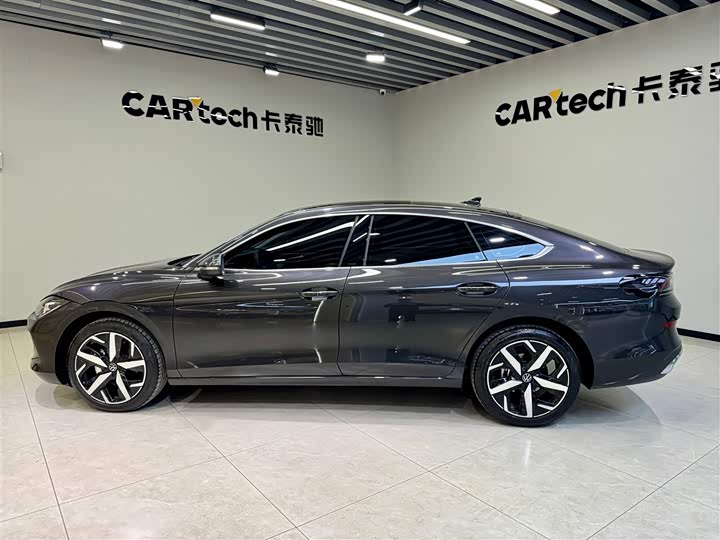 Фото 8 - Volkswagen Lamando L