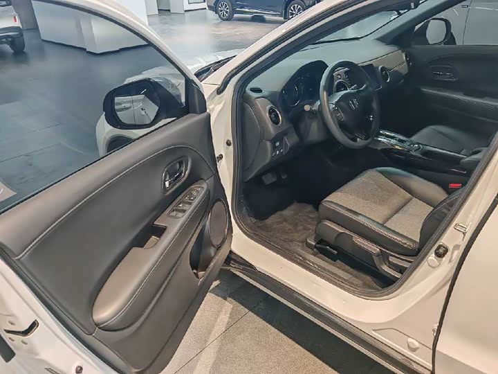 Фото 8 - Honda XR-V