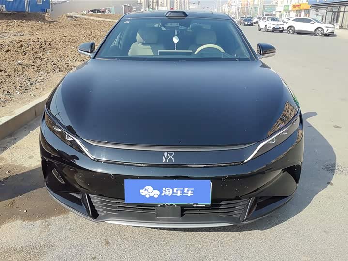 Фото 2 - BYD Han