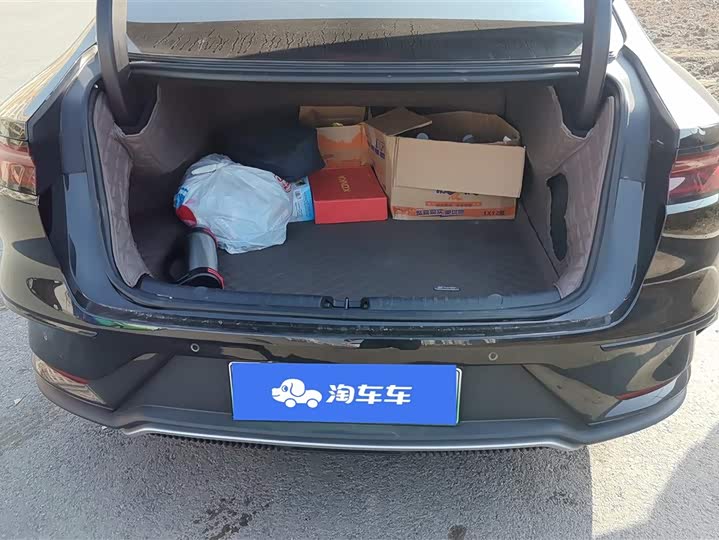 Фото 4 - BYD Han