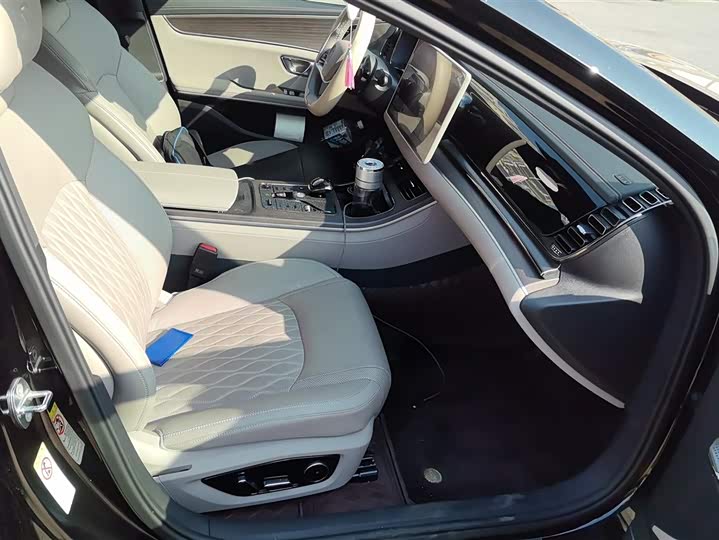 Фото 8 - BYD Han