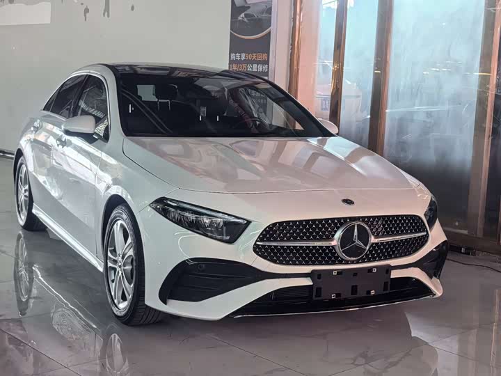 Фото 3 - Mercedes-Benz A-Class